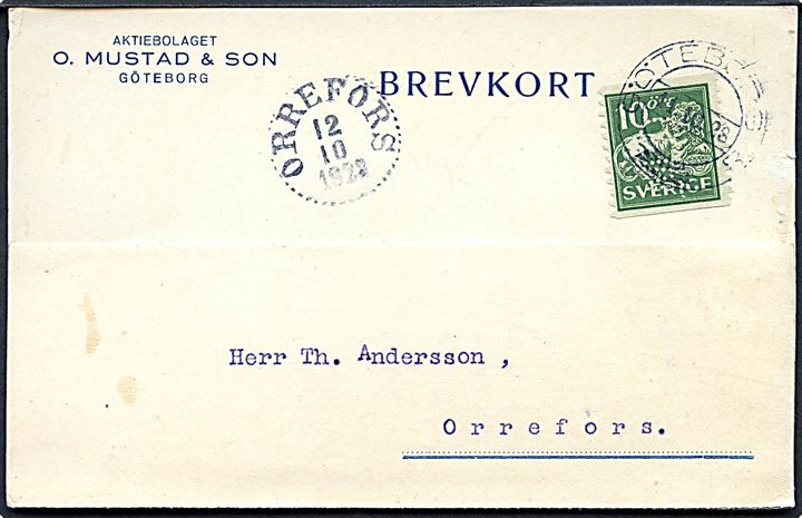 10 öre Løve med perfin O.M. på brevkort fra firma O. Mustad & Son i Göteborg d. 11.10.1928 til Orrefors.