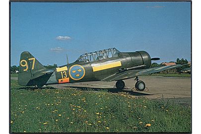 North American Harvard SK16 fra det svenske luftvåben. No. 76.