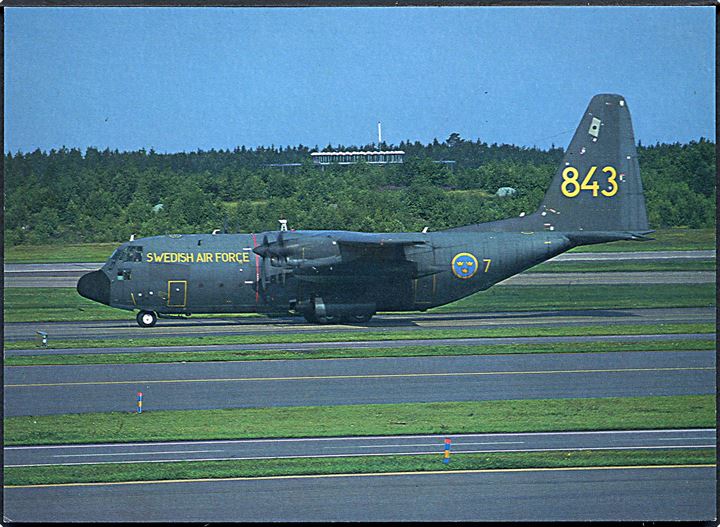 Lockheed C-130 Hercules Tp84 fra det svenske luftvåben. No. 17.