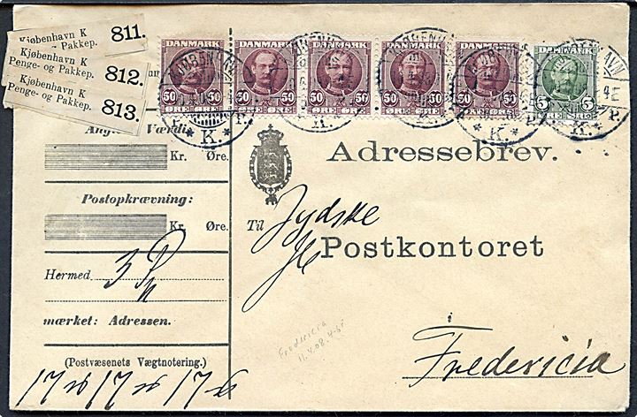 5 øre og 50 øre (5) Fr. VIII på adressebrev for 3 pakker fra Kjøbenhavn d. 10.4.1908 til Fredericia.