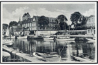 Middelfart Havn med Hotel Melfar bagved. Stenders no. 81928. 