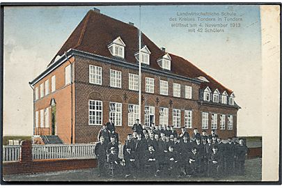 Tønder Landbrugsskole åbnet d. 4.11.1913 med 42 elever. Chr. Schwennesen u/no.