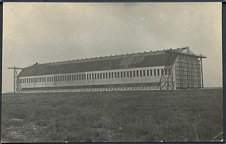 Tønder, Luftskibshallen. Fotokort Johs. Timm dateret d. 8.7.1921.