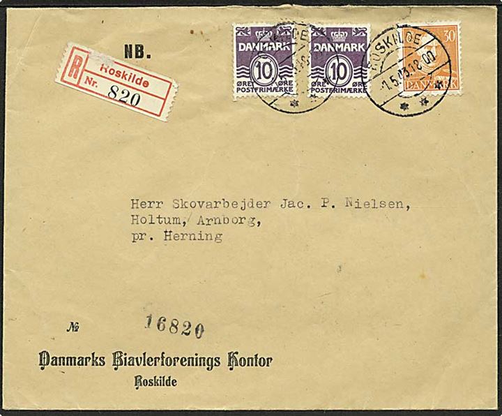 10 øre (2) Bølgelinie og 30 øre Chr. X på anbefalet brev fra Roskilde d. 1.5.1943 til Arnborg pr. Herning.