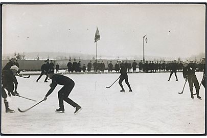 Ishockey kamp. Muligvis Finland. Fotokort u/no. 