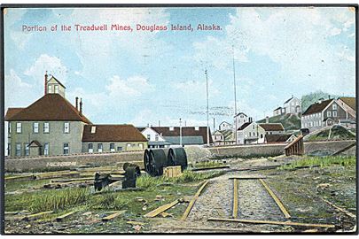 Alaska. Portion og the Treadwell Mines, Douglas Island. Med jernbaneskinner. Portland Post Card no. 90555. 