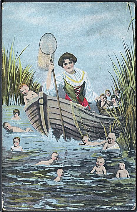 Kvinde i robåd med net til at fange børnene. K. V. I.R. 12. Serie 795. 