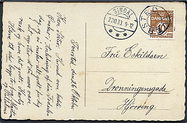 10 øre Bølgelinie på brevkort annulleret med udslebet stjernestempel TVERSTED og sidestemplet Sindal d. 27.10.1933 til Hjørring.