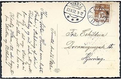 10 øre Bølgelinie på brevkort annulleret med udslebet stjernestempel TVERSTED og sidestemplet Sindal d. 27.10.1932 til Hjørring.