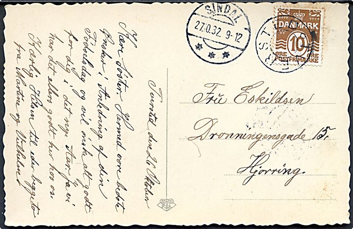 10 øre Bølgelinie på brevkort annulleret med udslebet stjernestempel TVERSTED og sidestemplet Sindal d. 27.10.1932 til Hjørring.