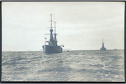 Britiske orlogsskibe i dansk farvand - ca. 1912. H. C. Hvilsom u/no.