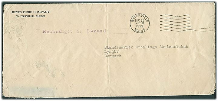 Amerikansk brev med affaldet frimærke fra Waterville d. 29.12.1939 til Lyngby, Danmark. Stemplet “Beskadiget af Søvand”. Brevet befordret med S/S “Vidar” som blev sænket i Nordsøen af tysk U-21 d. 31.1.1940.