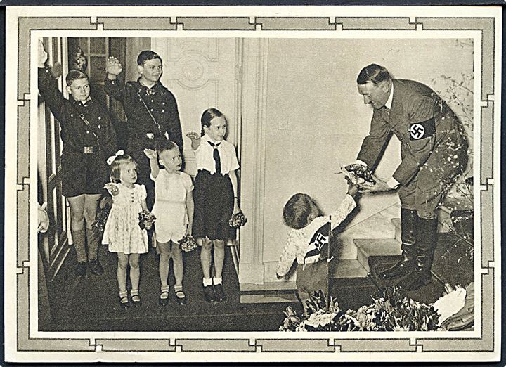 Hitler møder små børn. 6+19 pfg. illustreret helsagsbrevkort opfrankeret 12+38 pfg. og annulleret med særstempel i Memel d. 20.4.1939 til Hannover.