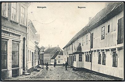 Bogense, Østergade. Niels Ehlerts Boghandel no. 3352. 