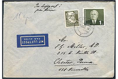 25 pfg. Virchow og 1 mk. Pieck på luftpostbrev fra Jena d. 21.12.1953 til Chester, USA.