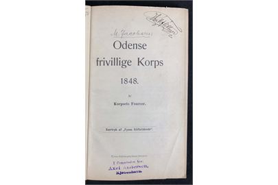Odense frivillige Korps - 1848 af M. Jørgensen. Særtryk af Fyens Stiftstidende 1898 på 118 sider med historisk gennemgang og deltagerliste. Sjælden bog.