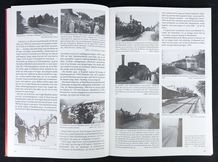 Vandelbanen 1897-1957 af Viggo F. Hejlesen & Vigand Rasmussen. Illustreret jubilæumsbog i forbindelse med jernbanens 90 års dag. 128 sider.