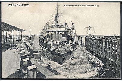 Mecklenburg, tysk jernbanefærge ankommer til Warnemünde. P. Rechlin u/no.