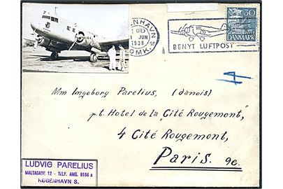 30 øre Karavel på brev fra København d. 11.6.1938 til Paris, Frankrig. Påklæbet foto af Air France Bloch MB.220 maskine F-AOHH Savoie.