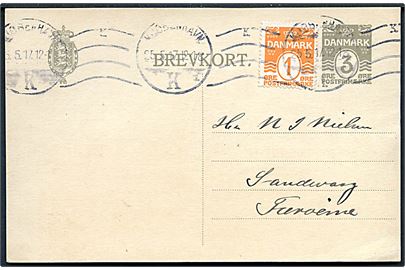 3 øre helsagsbrevkort opfrankeret med 1 øre Bølgelinie sendt som tryksag fra firma Chr. P. Hansen i Kjøbenhavn d. 25.5.1917 til Sandevaag på Færøerne. Ingen tegn på censur.