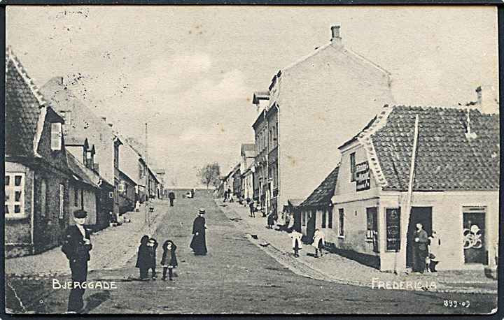 Fredericia, Bjerggade. J. Andersen no. 302.