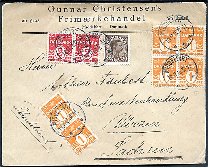 1 øre (par og fireblok), 2 øre (par) Bølgelinie og 20 øre Chr. X på 30 øre frankeret brev fra Middelfart d. 19.11.1925 til Würzen, Tyskland.