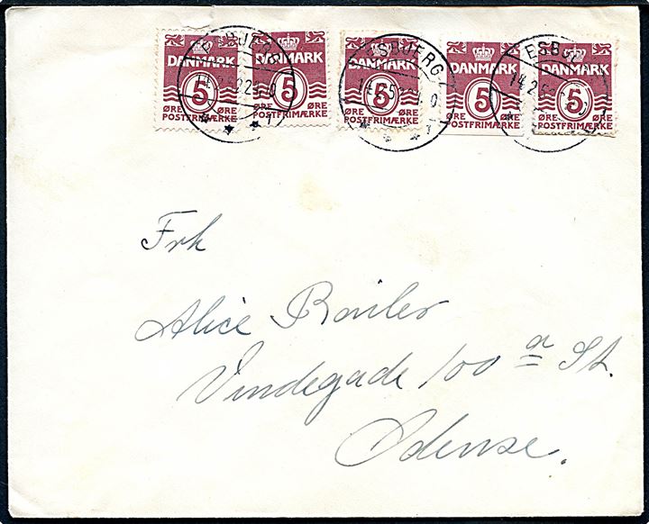 5 øre Bølgelinie (5) på brev fra Esbjerg d. 14.2.1952 til Odense. Alle mærker med tydelige spor efter automatafskæring, fremføringsnål eller sammenklæbning af baner til frimærkeruller. 
