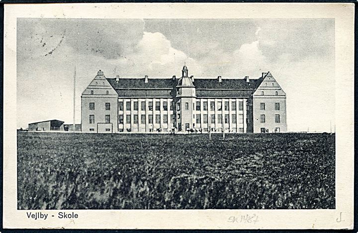 10 øre Bølgelinie på brevkort (Vejlby skole) annulleret med stjernestempel VEJLBY og sidestemplet Aarhus d. 3.7.1929 til København.