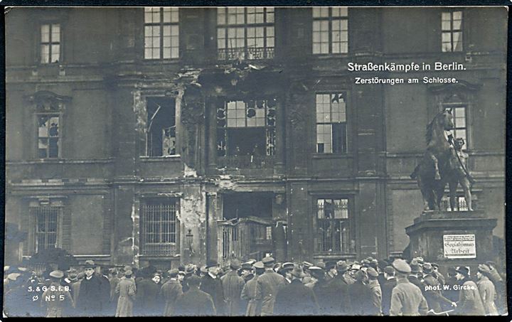Berlin, ødelæggelser efter gadekampe under spartikistoprør. S. & G. No. 5
