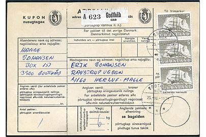 5 kr. Ishavsskiv i lodret 3-stribe på adressekort for pakke fra Godthåb d. 25.10.1972 til Herlufmagle, Danmark.
