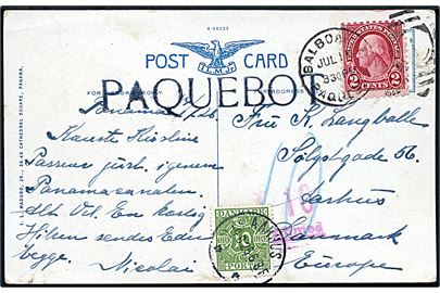 Amerikansk 2 cents Washington på underfrankeret brevkort (S/S Kroonland ved Gatun, Panama Canal) annulleret Balboa C.Z. Paquebot d. 15.7.1926 og sidestemplet PAQUEBOT til Aarhus, Danmark. Udtakseret i porto med 10 øre Portomærke stemplet Aarhus d. 4.8.1926.