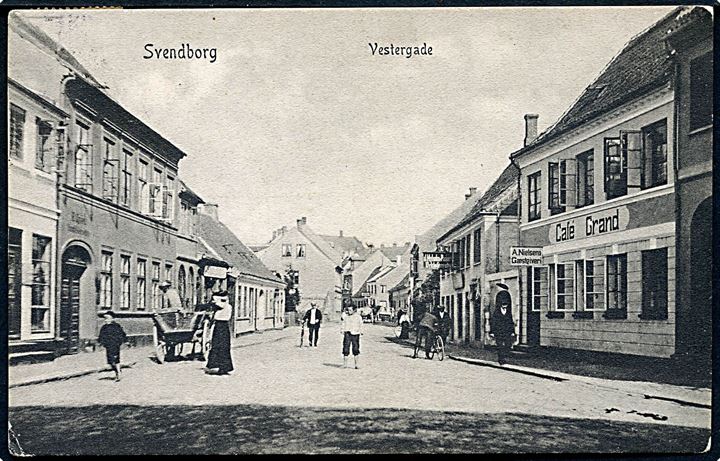 Svendborg, Vestergade med Café Grand. P. Alstrup no. 3459.