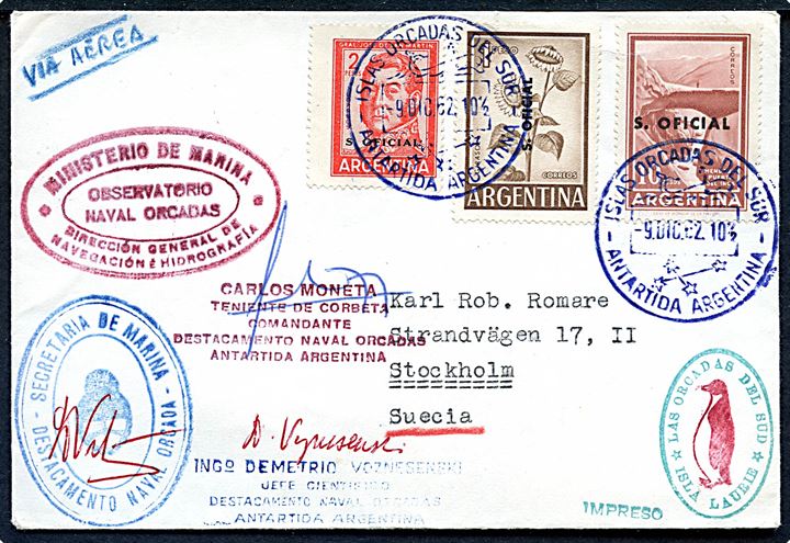 Argentinske tjenestemærker på filatelistisk ekspeditionsbrev stemplet Islas Orcadas del Sur (Sydorkney-øerne) Argentinsk Antarktis d. 9.12.1962 til Stockholm, Sverige. Flere flådestempler.