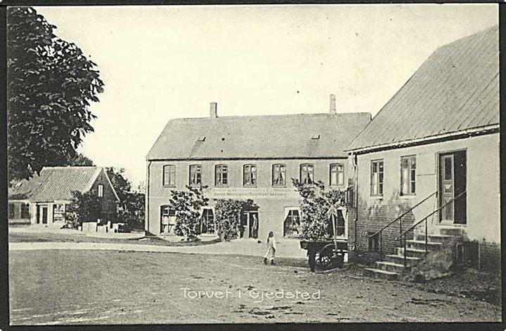 Parti fra Torvet i Gjedsted. R. Nørgaard no. 7392.