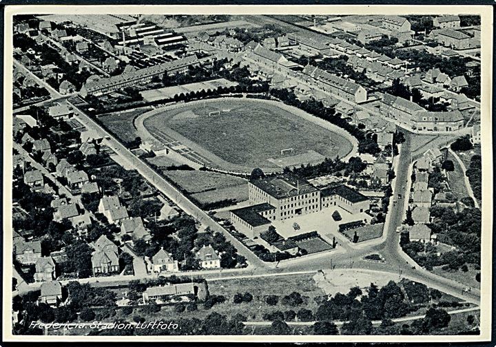 Fredericia. Luftfoto over Stadion. Rudolf Olsens Kunstforlag no. 7179. 