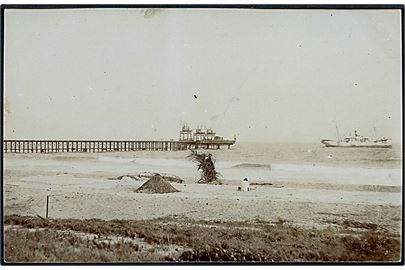 Tysk Sydvestafrika. Havnen i Swakopmund. Fotokort taget af passager fra S/S Henny Woermann i 1914. U/no.