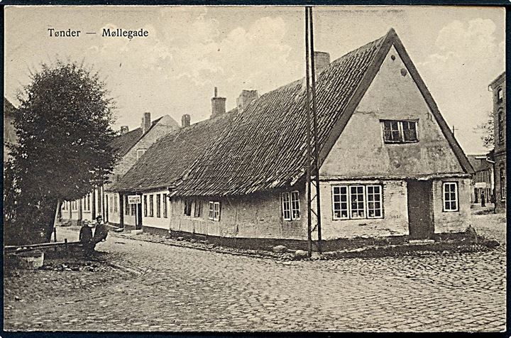 Tønder, Møllegade. J. Boisen u/no.