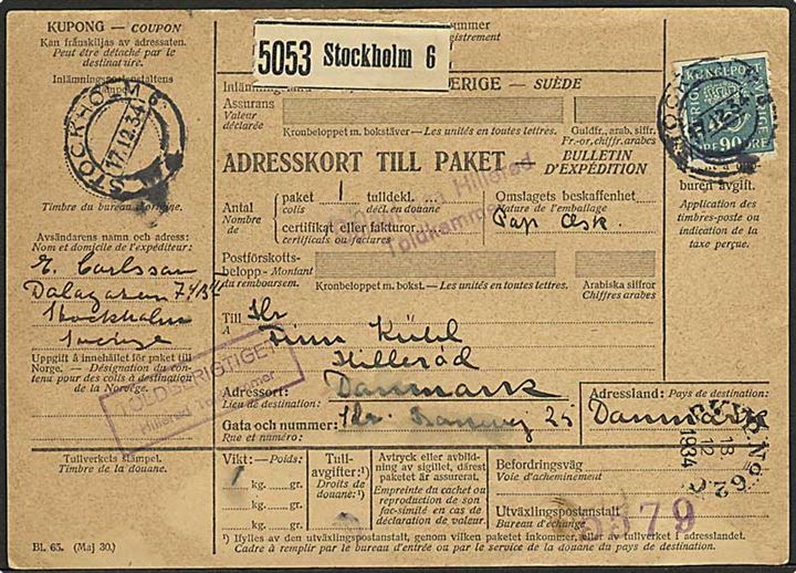 90 öre Posthorn single på internationalt adressekort for pakke fra Stockholm d. 17.12.1934 via bureau PKXP No. 62C og København til Hillerød, Danmark.