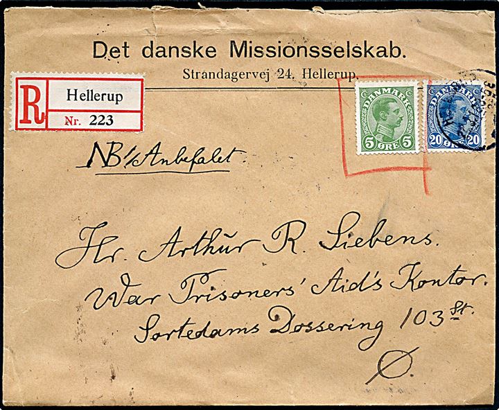 5 øre og 20 øre Chr. X på anbefalet brev fra Det danske Missionsselskab i Hellerup d. 23.3.1918 til War Prisoners Aid's kontor i København. Overfrankeret og 5 øre mærke indrammet med rødkridt.