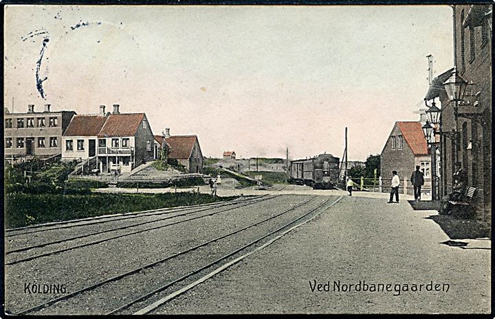 Kolding, Nordbanegaarden med tog. Stenders no. 1745. Kvalitet 8