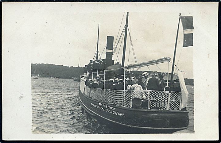“Ærø”, S/S, Dampskibsselskabet Ærø med Taasinge Ungdomsforening på udflugt 1910. H. Jepsen & Søn. Kvalitet 8