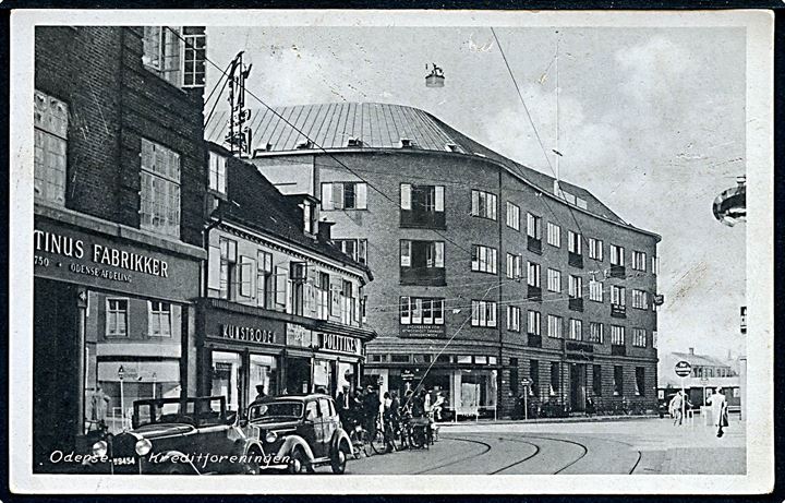 Odense, Sankt Knuds Kirkestræde og hj. af Klaregade med Kreditforeningen. Stenders no. 544. Kvalitet 8