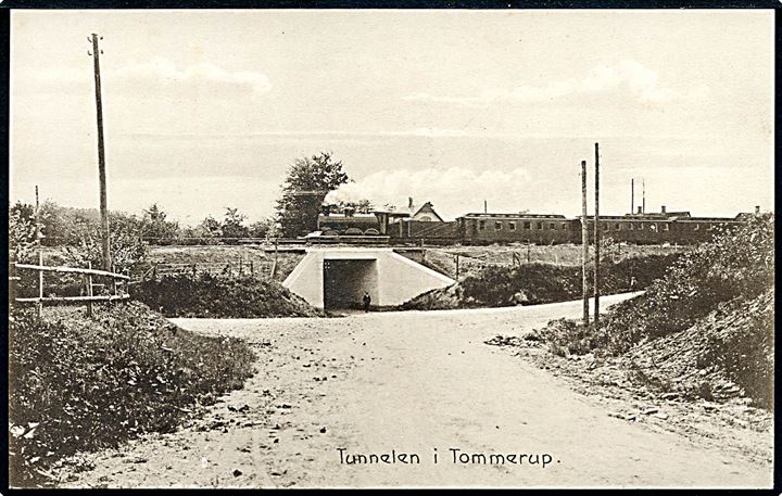 Tommerup, tunnelen med damptog. Stenders no. 46095. Kvalitet 10