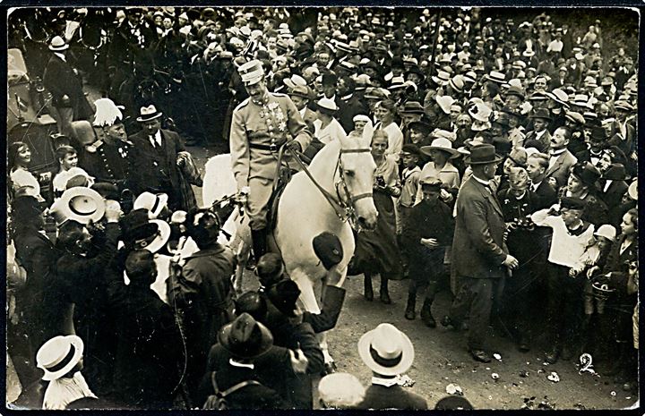 Genforeningen. Chr. X til hest ved Christiansfeld d. 10.7.1920. No. 2. Kvalitet 7
