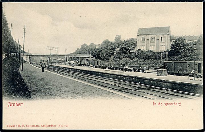 Holland, Arnhem, jernbanestation. H. S. Speelman no. 855. Kvalitet 9
