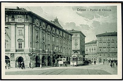 Italien, Trieste, Portici di Chiozza med sporvogn.