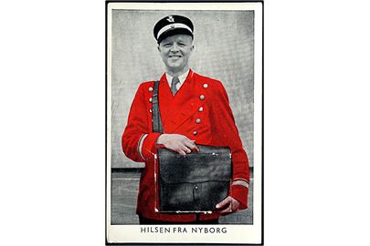 Postbud med taske og prospekter Hilsen fra Nyborg. Merkur no. 650.