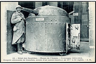 Frankrig, Tysk panseret kanon udstillet i Paris under 1. verdenskrig.
