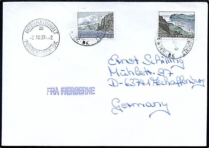 200 øre og 250 øre Landskab på skibsbrev annulleret med brotype VIII Internationalt Postcenter-DK sn20 d. 2.10.1997 og sidestemplet violet Fra Færøerne til Aschaffenburg, Tyskland.
