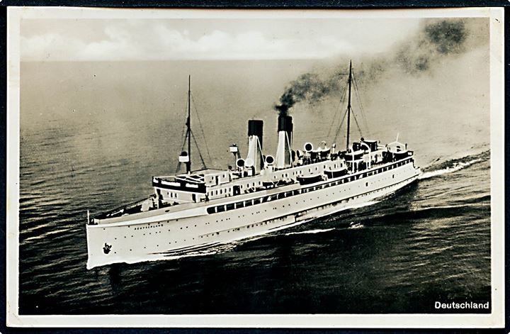 15 pfg. Hindenburg på brevkort (Færgen Deutschland) annulleret med svensk skibsstempel Trelleborg - Sassnitz * 142A* d. 22.6.1935 til Sverige.